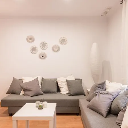 Auditorio Con Patio Apartment